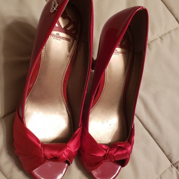 Fergalicious Shoes - Fergalicious teep toe